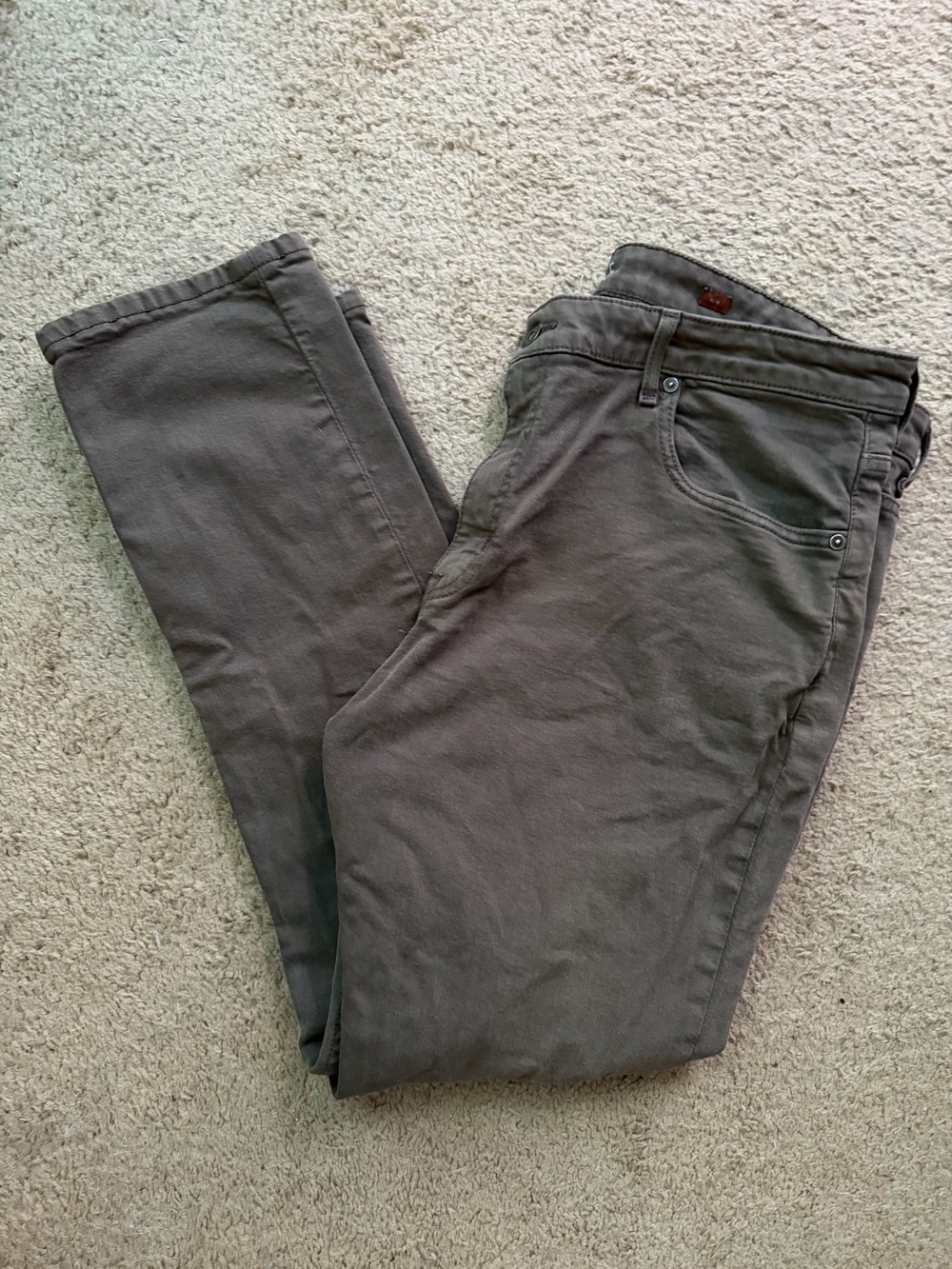Slim Fit Men's Jeans in Charcoal Gray